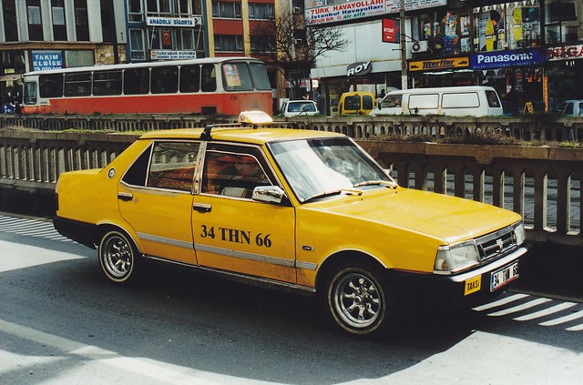 Tofaş Şahin Taksi Istanbul July 2000a