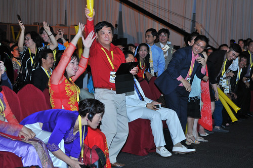 OneCoin Vietnam in Dubai Convention May 15 2015 (197) | by onecoinmaster2015