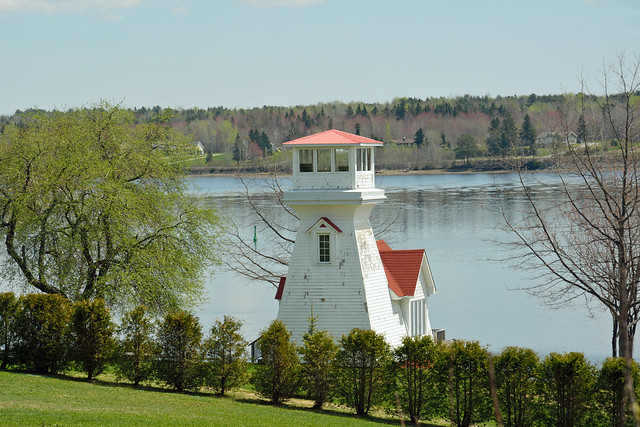 Oak Point Range (front) Lighthouse, NB