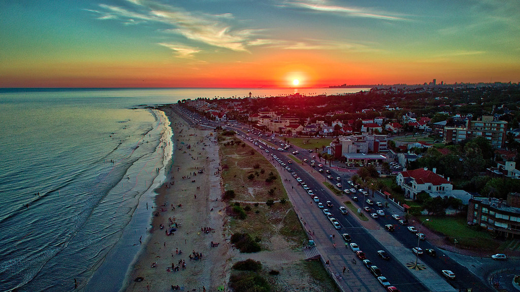 Carrasco | Carrasco beach sunset | Marcelo Campi | Flickr
