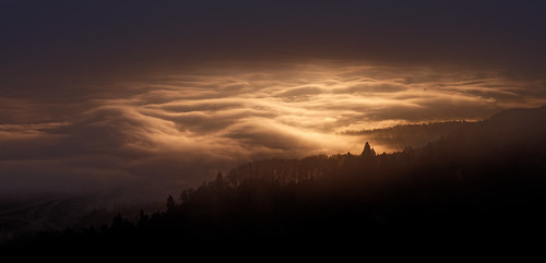 uetliberg morning switzerland sunrise zurich fog clouds sun