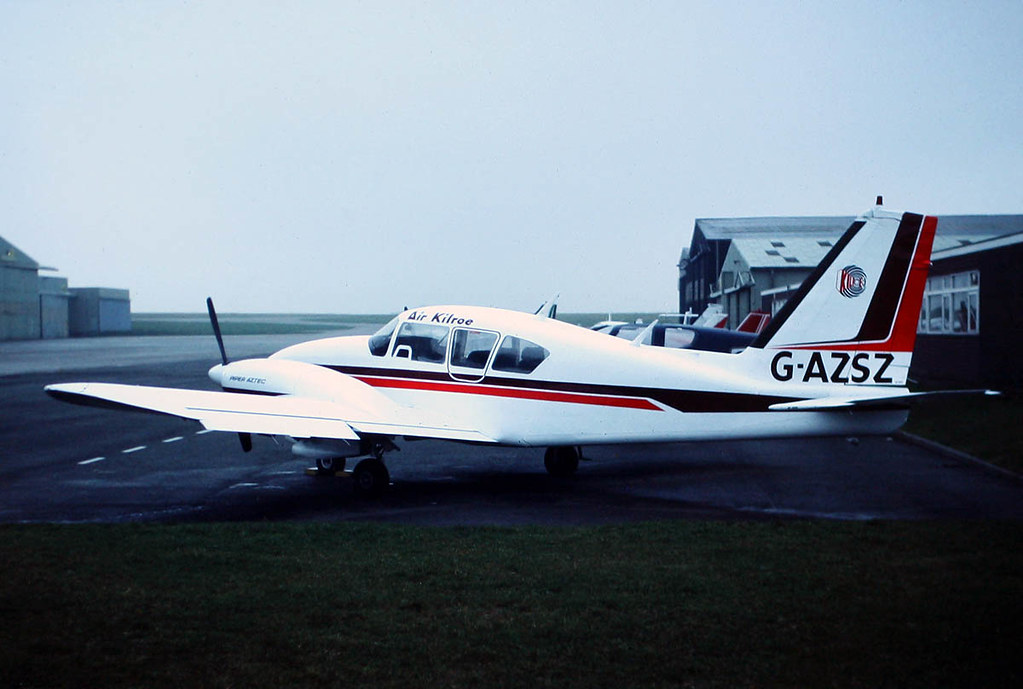 1969 Piper PA-23-250 Aztec G-AZSZ - Air Kilroe
