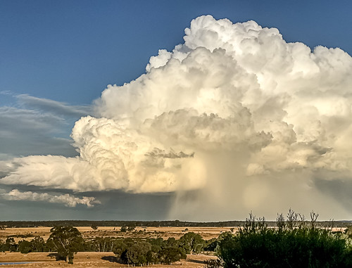 2018 eppalock clouds rural cloudsstormssunsetssunrise