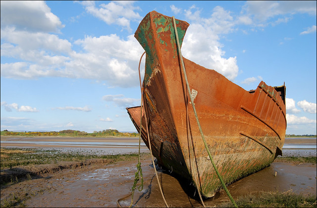 Very Old, Very Rusty Boat!