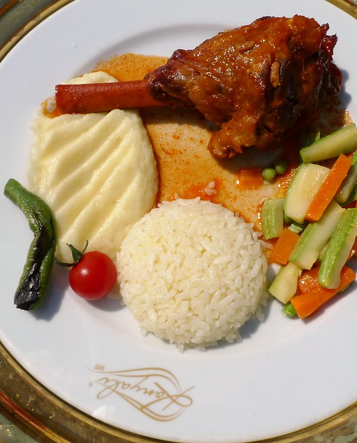 A nice portion of Chicken in Topkapi Restaurant