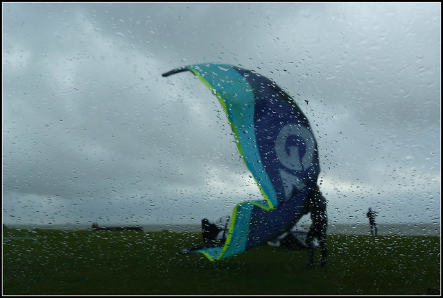 Kite-Surfing bei Sturmböen