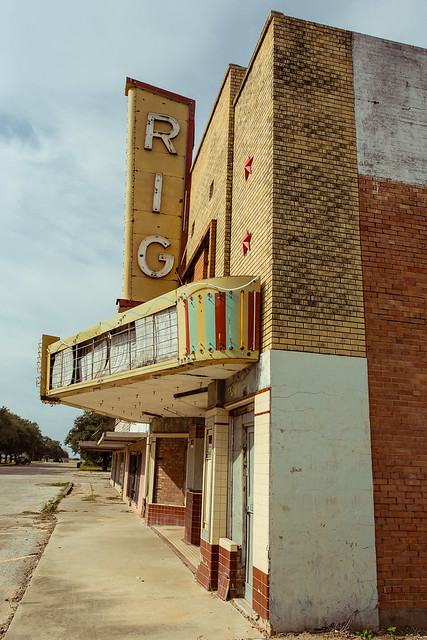 Rig Theater Premont Texas ©2017 Lauri Novak-4