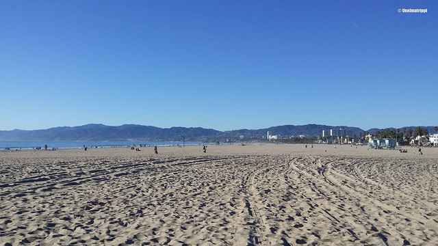 Venice Beachin leveä hiekkaranta