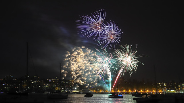 Manly New Year's Eve Fireworks 2017 (2)