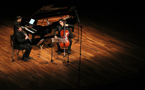 VIII FESTIVAL INTERNACIONAL DE MÚSICA DE CÁMARA "FUNDACIÓN MONTELEÓN" - TRÍO SCHOLA: FERRÁN ARBONA, CLARINETE & DAVID MARTÍN, CELLO & ENRIQUE LAPAZ, PIANO - AUDITORIO CIUDAD DE LEÓN 10.12.17