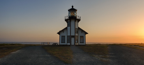 pointcabrillo lighthouse mendocinocoast pacificocean pacificcoast pacificcoasthighway sunset panorama california northerncalifornia northcoast summer