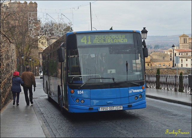 Autobuses Urbanos de Toledo(Unauto) 38558812035_8ae69a978e_z