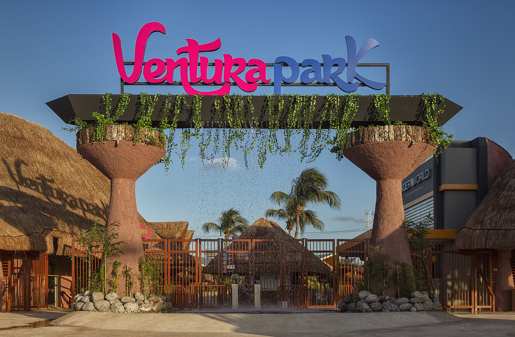 Ventura Park Cancún Pass