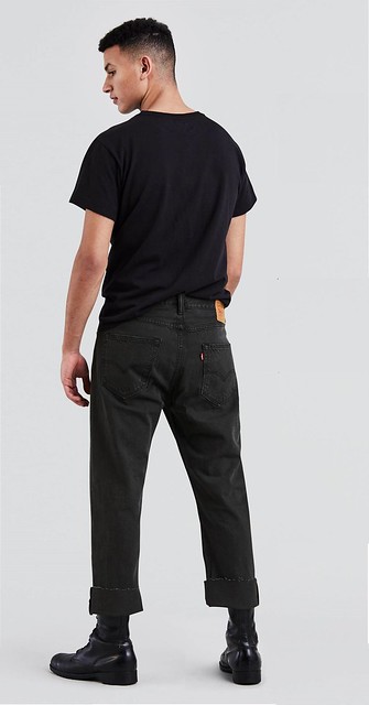 501® Original Custom Pleated Jeans (Bunker Black)3