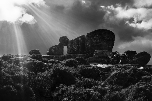 Portalén by O'Fins, A Porta do Alén
Gate to the Beyond
