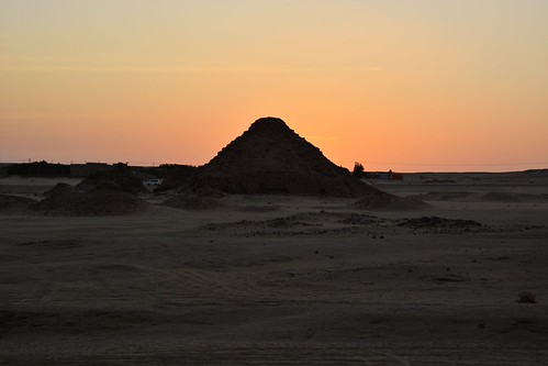 Sudan 463 - Jebel Barkal by Franco Cericola, Taken at Latitude/Longitude:18.536754/31.826334. 0.83 km North-West Barkal Northern State Sudan <a h