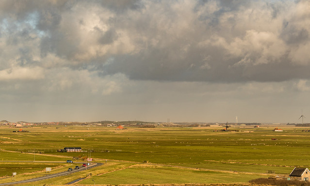 Dutch landscape, 5+ mile view.
