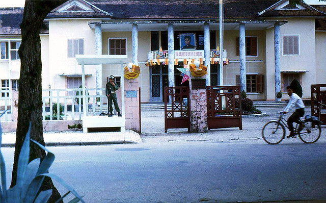 HUẾ 1963 - Tòa hành chánh tỉnh Thừa Thiên trước 1975, nay là trụ sở UBND tỉnh Thừa Thiên Huế (14 Lê Lợi, Huế)