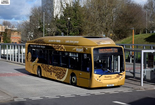 Reading Buses 425 | by Rooty Masters | Steve Foster