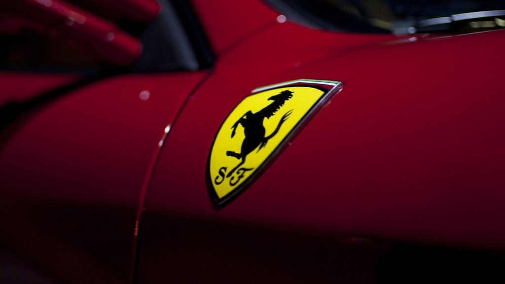 Ferrari Logo Wallpaper - a photo on Flickriver
