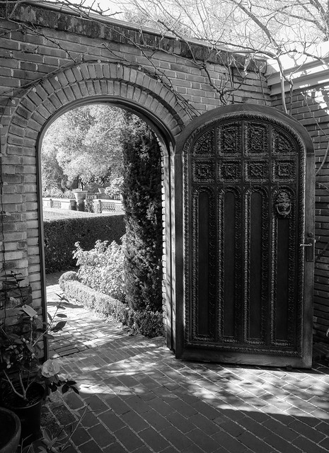 Portal to the Gardens