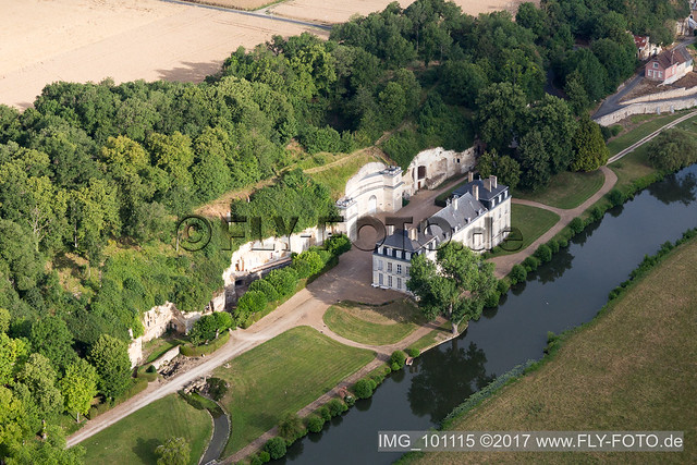 Villiers-sur-Loir (1.29 km South-West) - IMG_101115