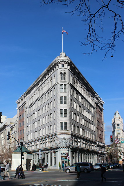 Broadway Building, Downtown