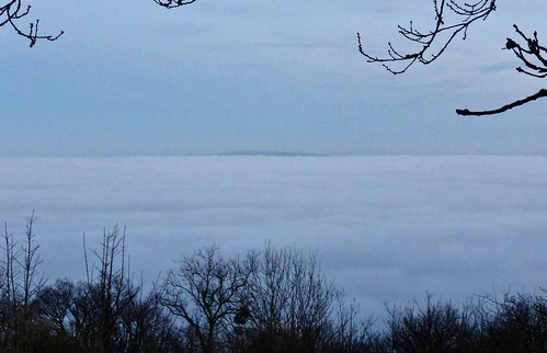 bredonhill mist fog seaofmist worcestershire sunset dusk