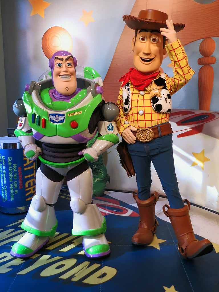 Buzz Lightyear and Woody | Woody's Picture Shootin' Corral, … | Flickr