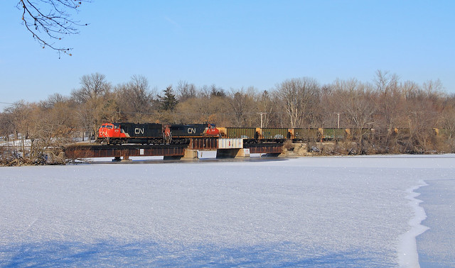 CN crossing Lake Springfield