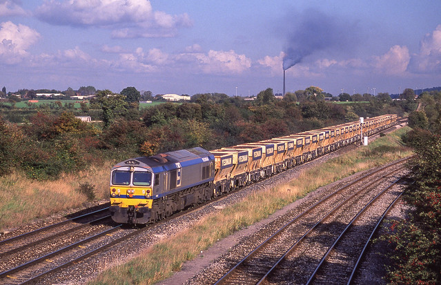 59001 At Fairwood Junction. 10/10/1988