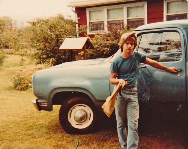 WASHING MY 1977 DODGE TRUCK IN OCT 1980