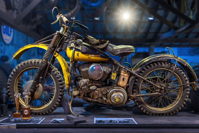HARLEY-DAVIDSON (Wheels Through Time Motorcycle Museum)