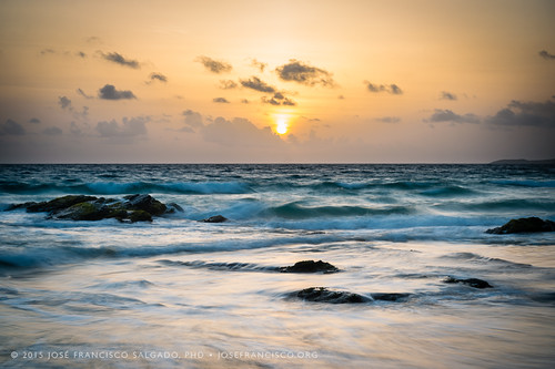 beach sunrise nikon surf puertorico playa amanecer pr nikkor luquillo d4 westindies salidadelsol greaterantilles 2470mmf28g antillasmayores