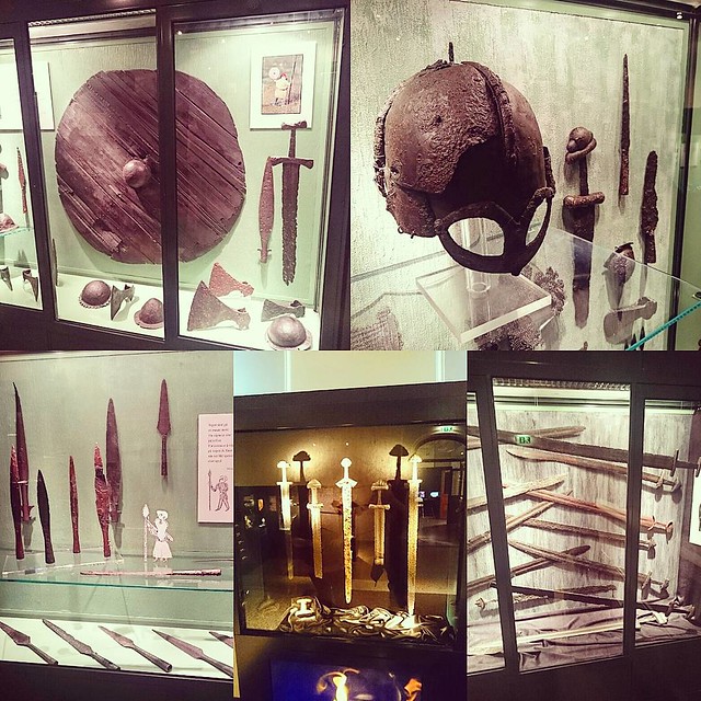Went to historic museum in Oslo and came across some famous items like the gokstad shield and the only found vikinghelmet in norway,pluss many other items #oslo#historiskmuseum#historicalmuseum#viking#gjermundbu#gokstad#relic#item#gjenstand#sword#shield#c