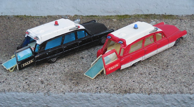 Dinky Toys FALCK Denmark special color variations Cadillac Superior Ambulance