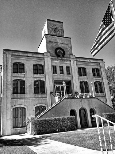 texas tylercounty woodville us69 us190 us287 courthouses courthouse countycourthouse clock
