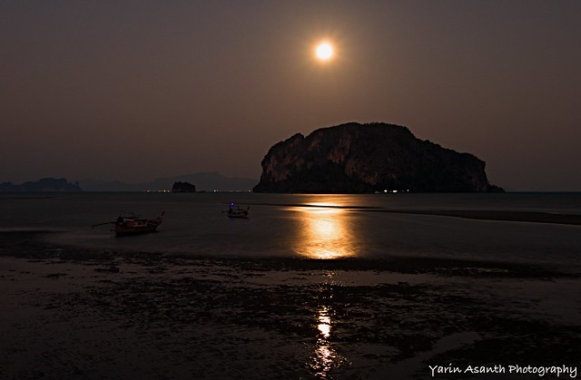 Full Moon Night on Yao Yai