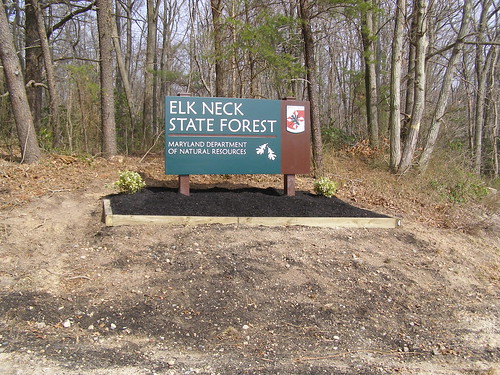 Photo of entrance sign to Elk Neck State Forest