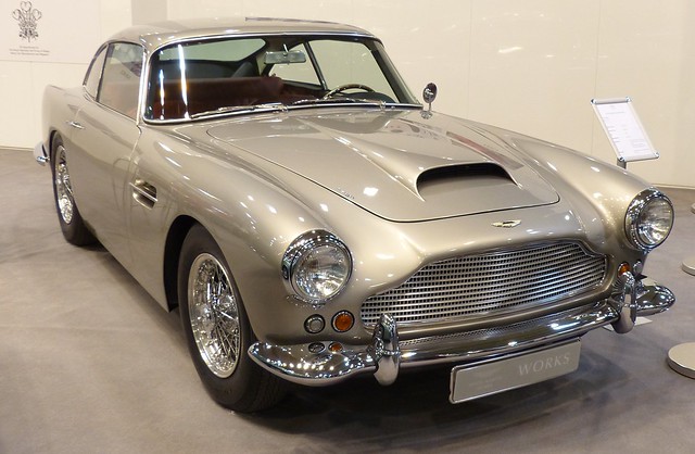 Aston Martin DB4 Series I 1960 silver vr