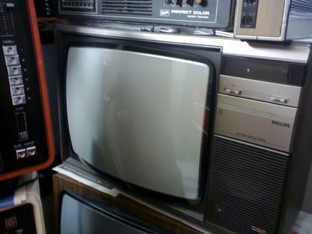 Televisore Philips 22CS3240 anni '80