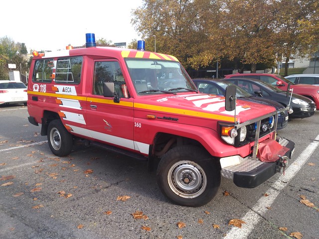 Toyota Land Cruser Swiss firefighter