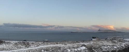 r0011322 sea cloud fkhoyvík hoyvík tórshavn seascape faroeislands fk snow horizon nólsoy island road path gangvei