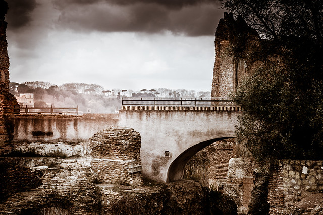 Black clouds over Palatine Hill-256
