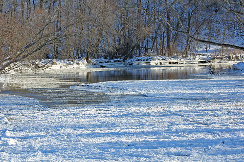 winter winterphotography snow snowandice conneautohio conneautcreek rivers water waterways frozen frozenrivers trees