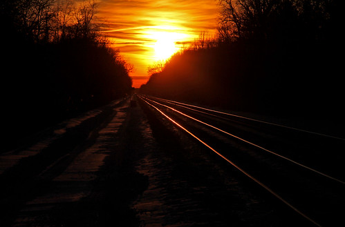 tracks railroadtracks csxeriewestsubdivision sunsetphotography sunsets sunset sunandclouds sun rails cloudsandsky clouds gold