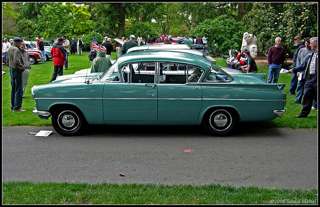 Vauxhall, 1962 – Cresta
