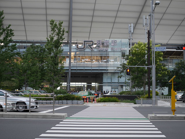 東京駅。八重洲口・グランルーフ。 Tokyo Sta.