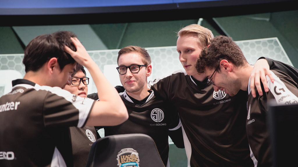 TSM BJERGSEN HUDDLE