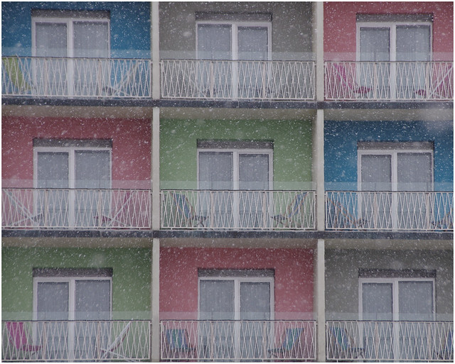 Balkone im Schneegestöber